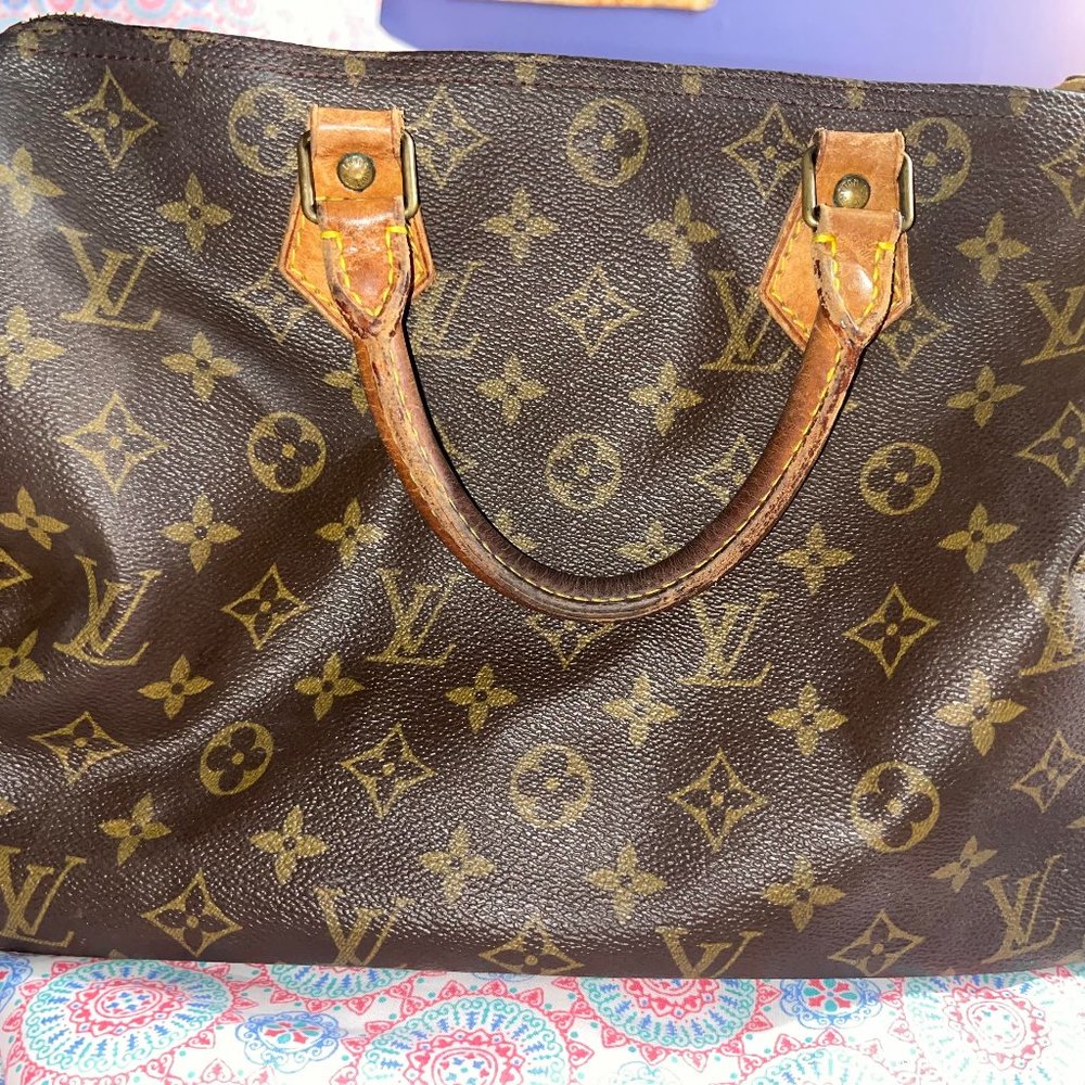 REAL LOUIS VUITTON SPEEDY BAG - Used Good Condition